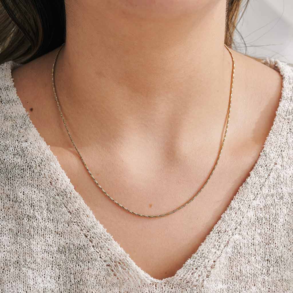 Cadena Singapur Mujer